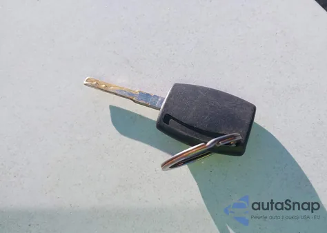 2013 Ford Focus Se z USA, uszkodzony, nr VIN 1FADP3F29DL186901